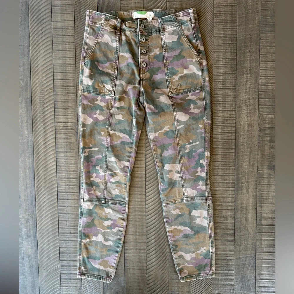 Anthropologie Jefferson Slim Fit Utility Camo Button Fly Jeans Women’s Size 30